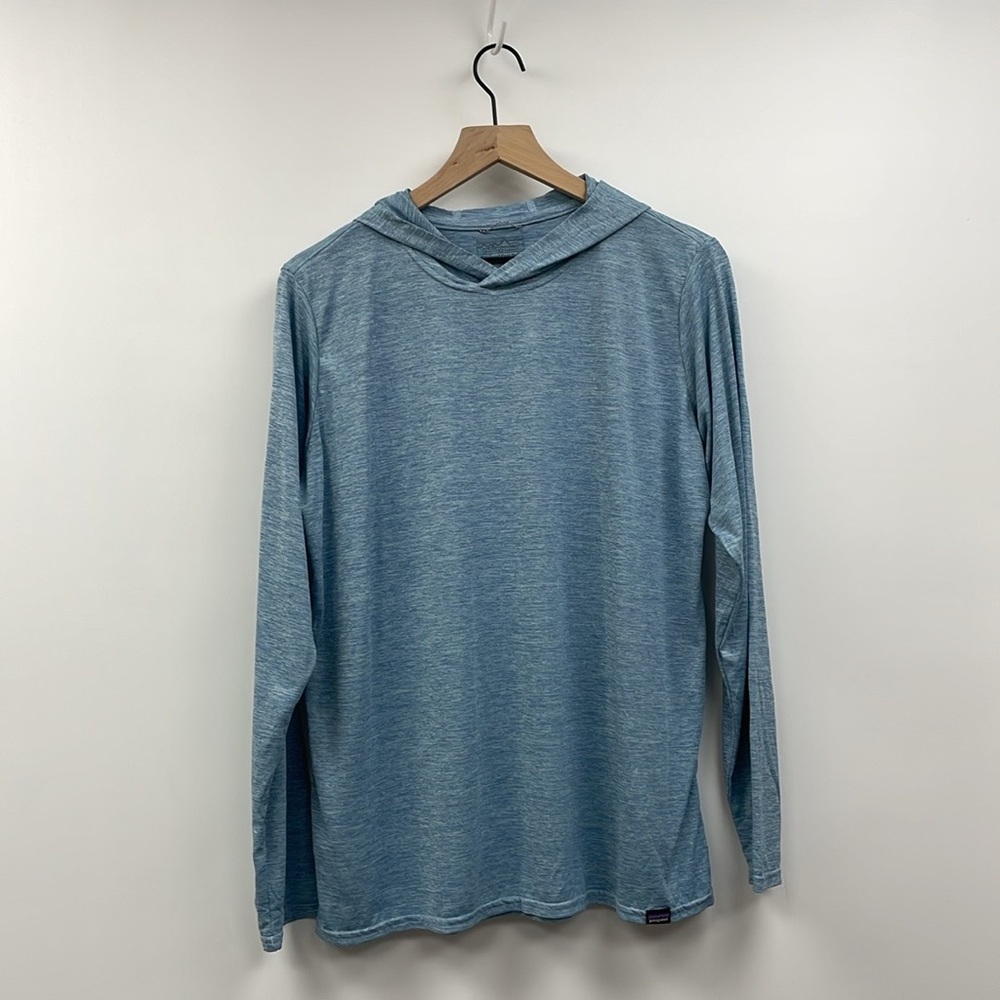 Men's Patagonia Capilene Cool Daily Hooded Lightweight Sweatshirt Blue XL